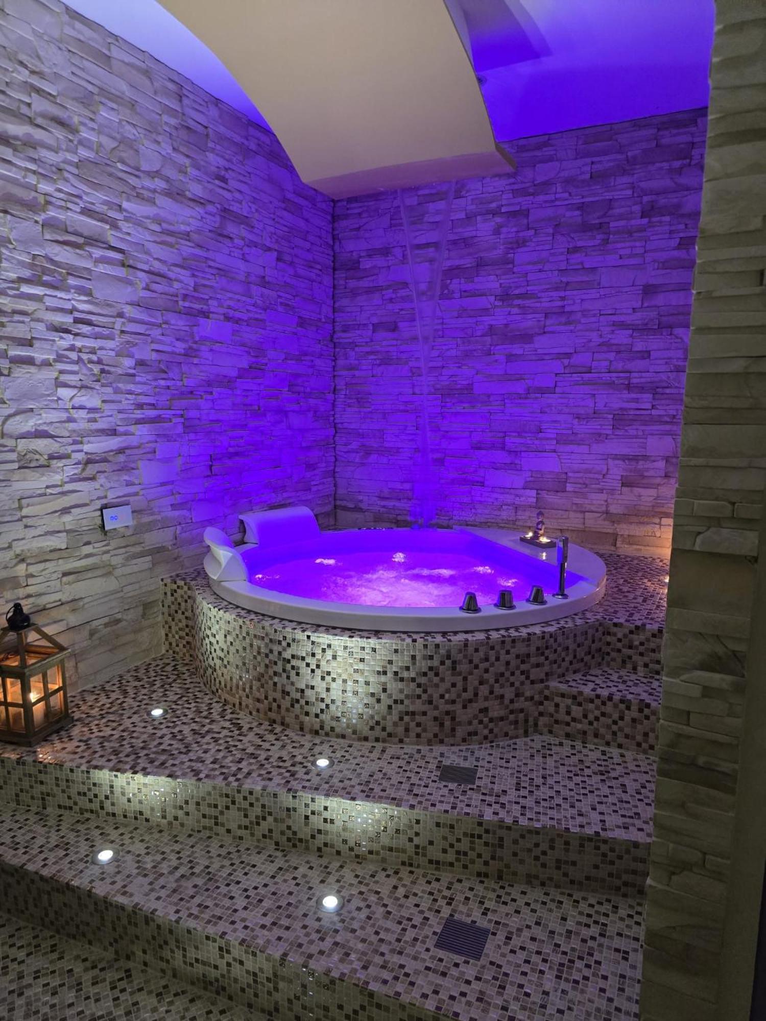 elite apartment spa CTA Exterior foto