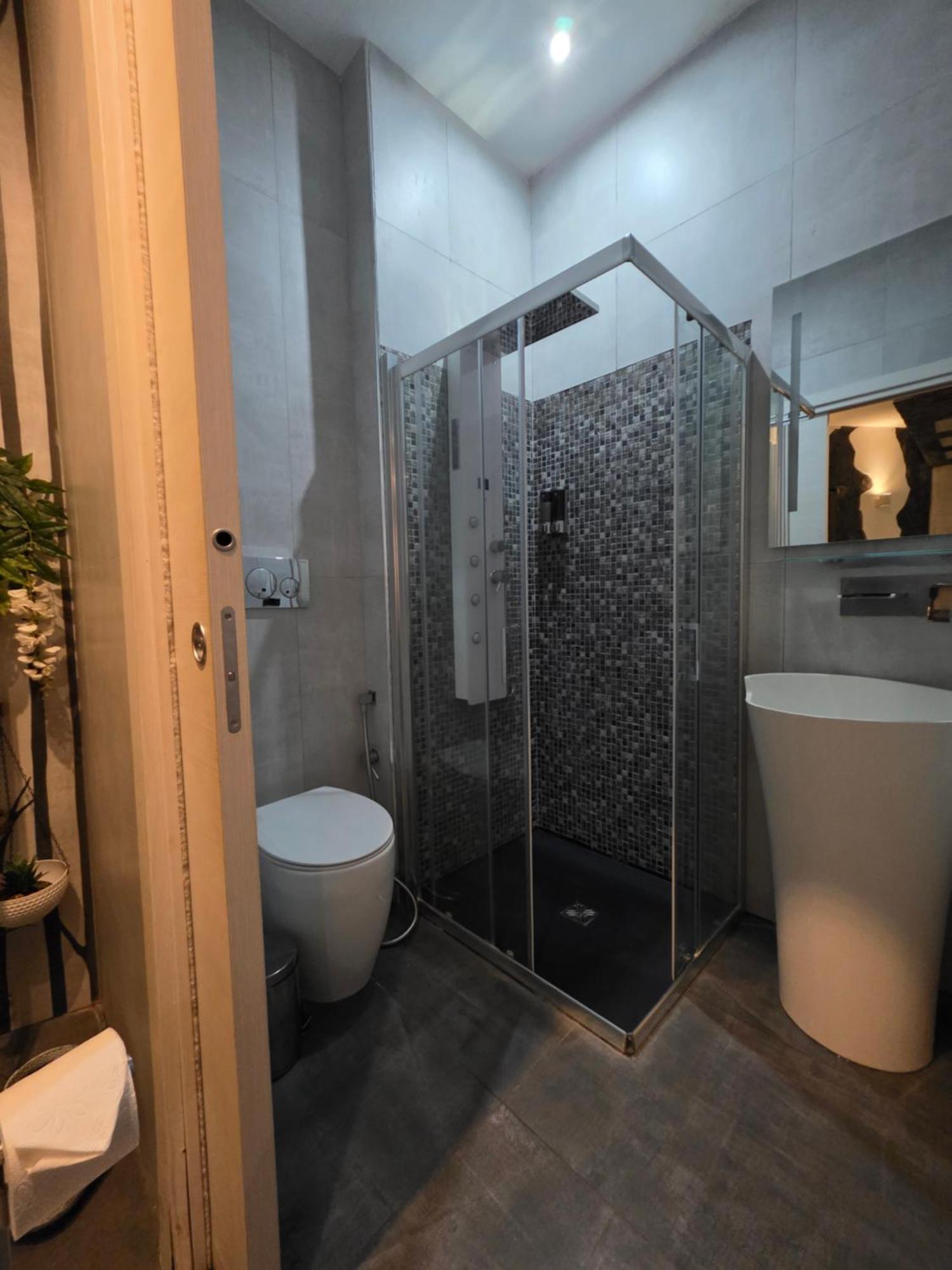 elite apartment spa CTA Exterior foto